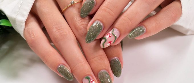 Beautiful Outdoor-inspired Nails